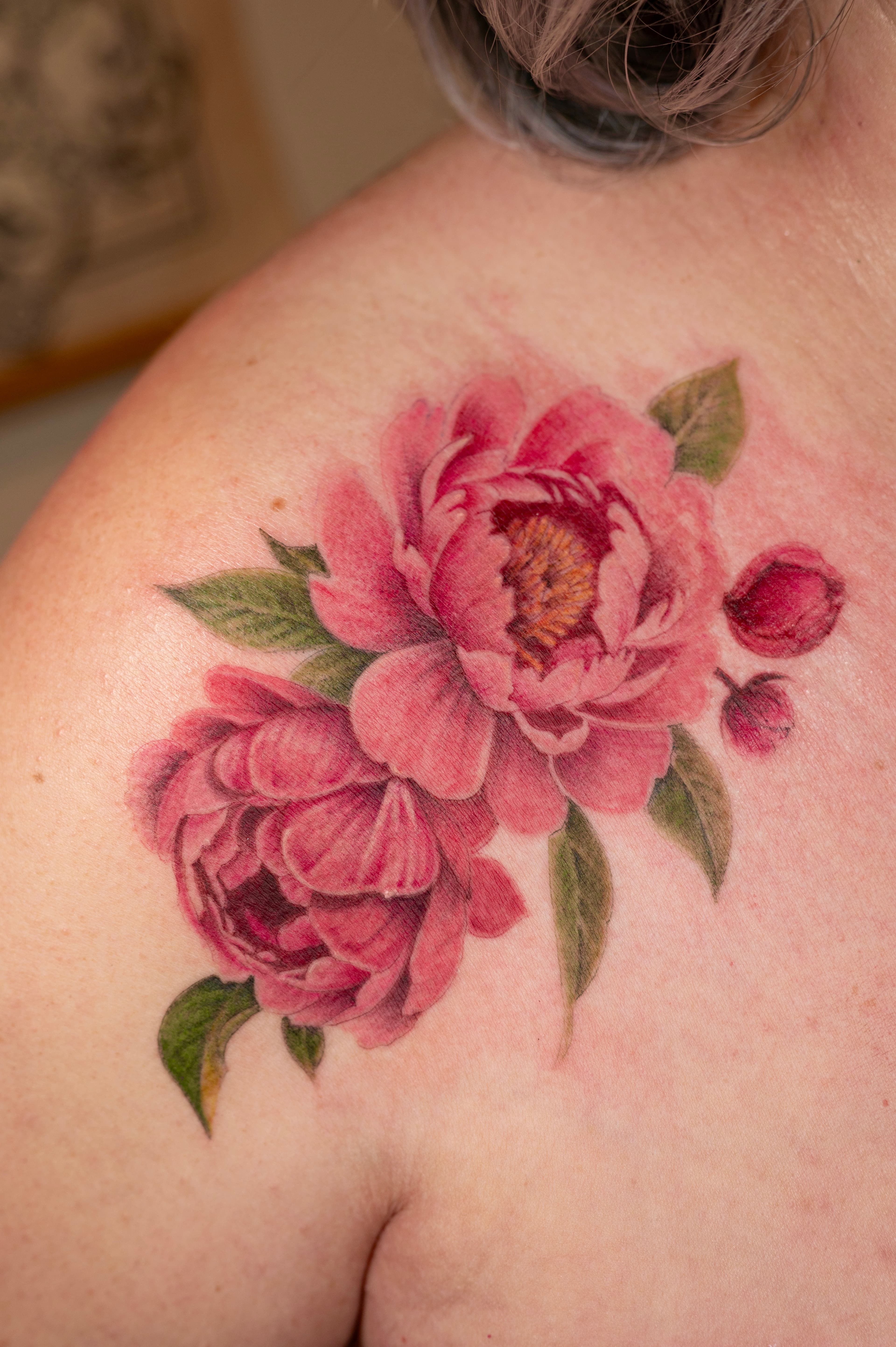 Tatouage bouquet de roses coloré